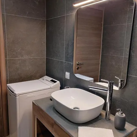 Mare Monte Luxury 3 Apartment *